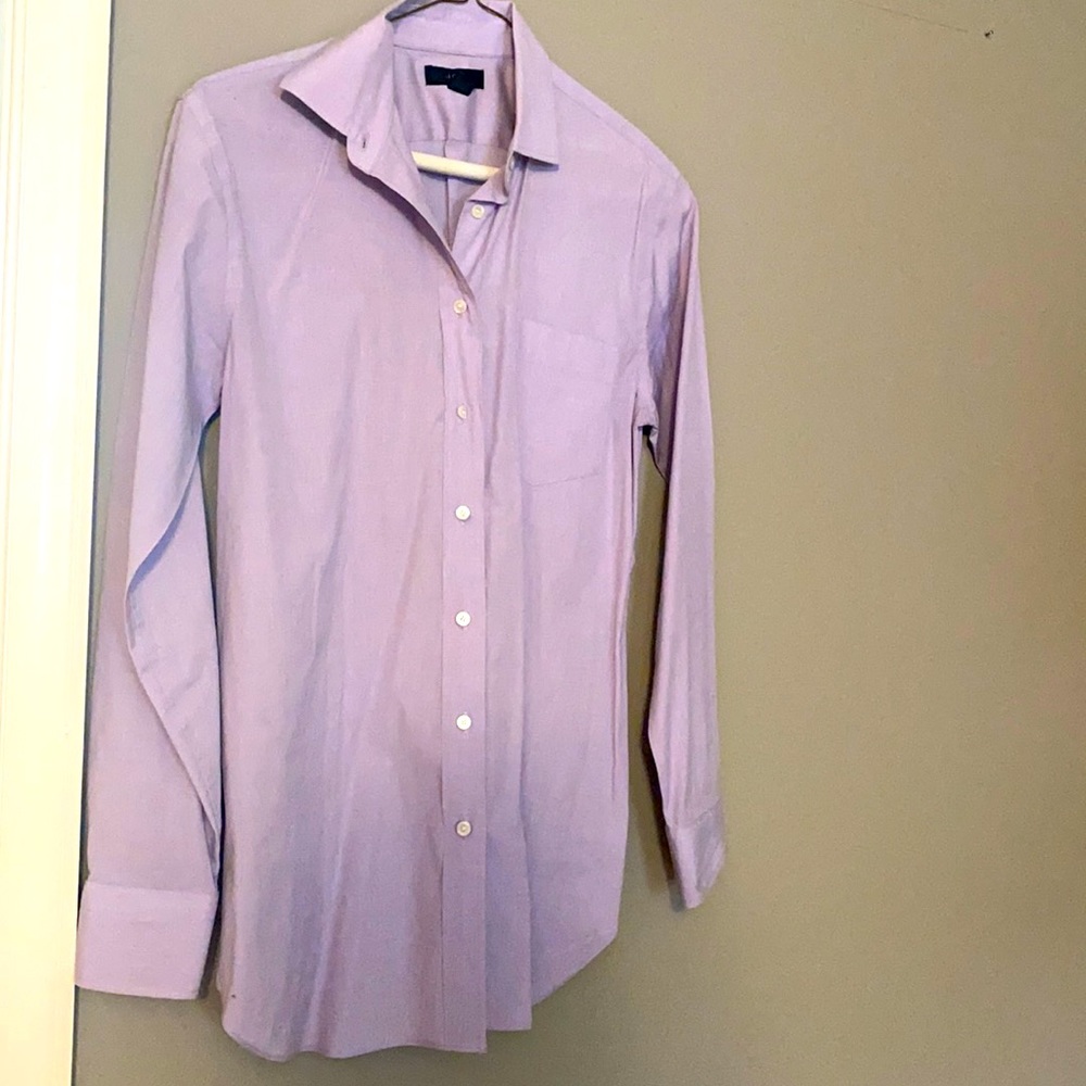 Jcrew size 2 lavender button down, longer length